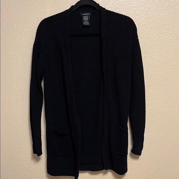 Black Cardigan Sweater Max & Mia - Picture 1 of 3